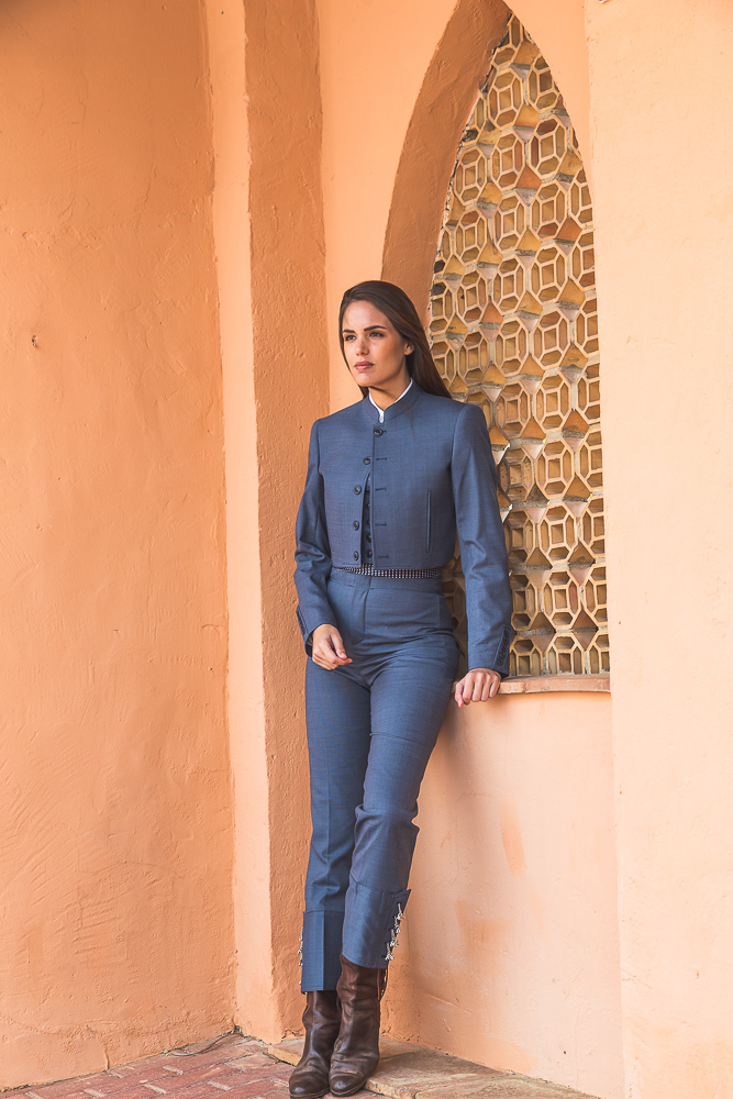 TRAJE CORTO MILANO ELÁSTICO