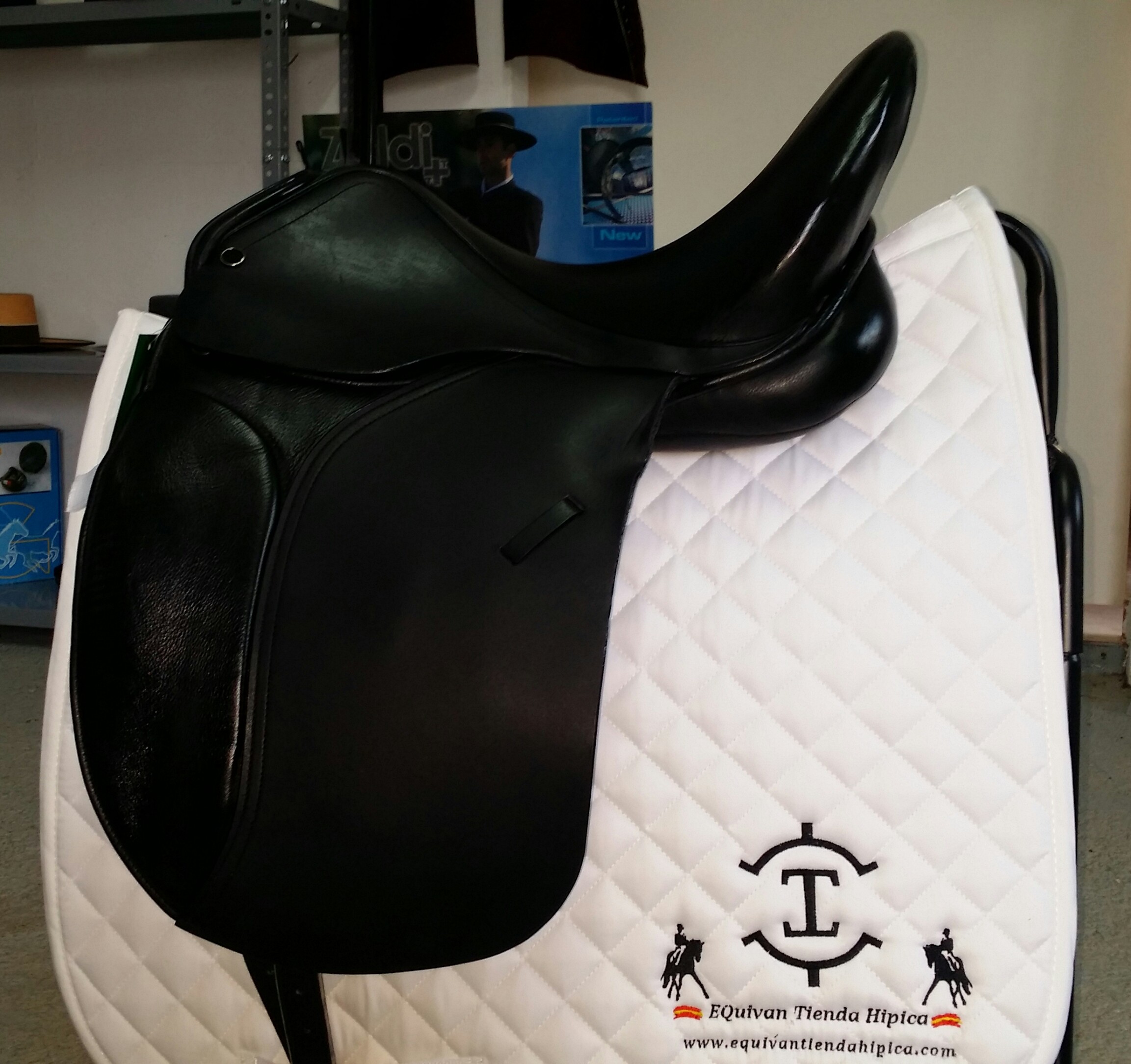 MANTILLA COMPETICIÓN EQUIVAN TIENDA HIPICA TEAM DRESSAGE - Imagen 3