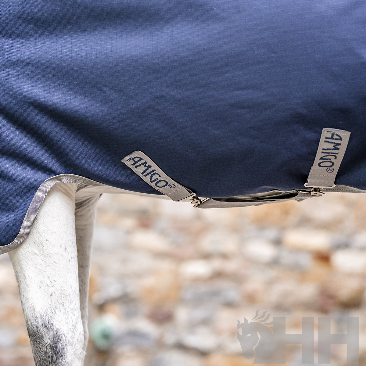 MANTA AMIGO RIPSTOP 900D EXTERIOR EXTRA LIGHT CON FORRO POLAR (50g+forro polar) - Imagen 4